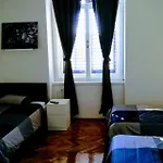 Zpula Center Apartments&rooms Pula