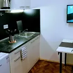 Gasthuis Zpula Center Apartments&rooms