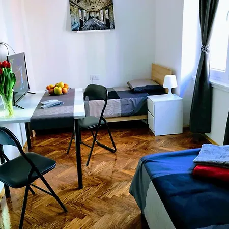Zpula Center Apartments&rooms Gasthuis Pula
