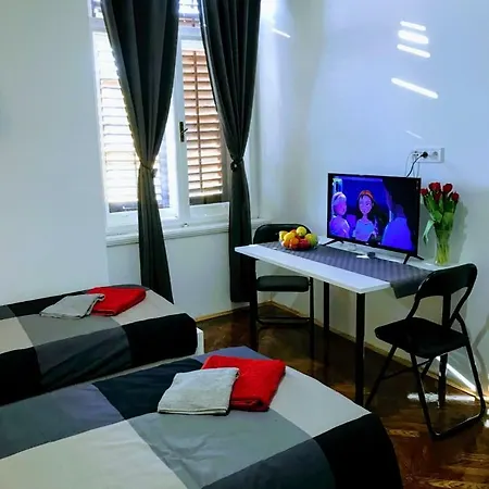 Pensionat Zpula Center And 2*