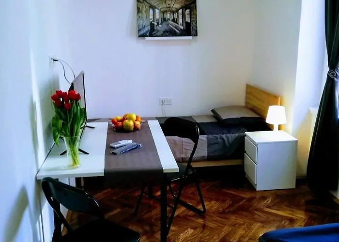 Zpula Center And פולה