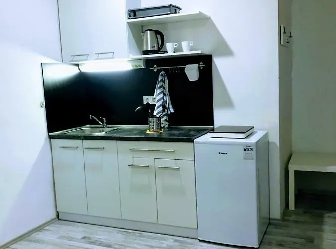 Zpula Center And 2* Pula