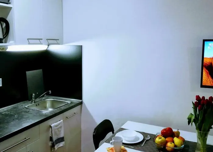 Zpula Center And בית הארחה