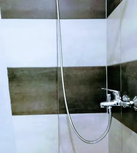 Zpula Center And פולה