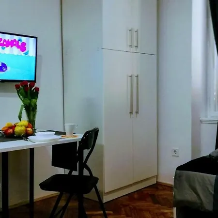 Zpula Center And Maison d'hôtes