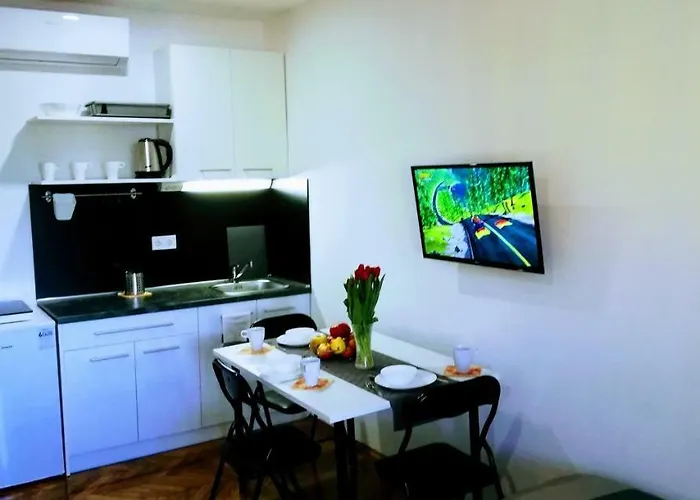 Guest house Zpula Center And 2*