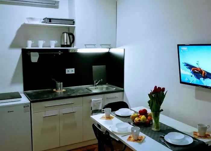 Zpula Center And 2* Pula